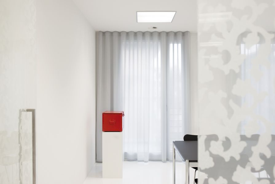 translucent sound absorbing curtain STREAMER pro office BE Architects